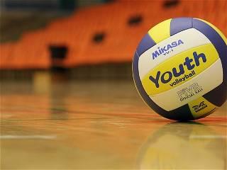 Canadian women's college volleyball game features at least 2 trans athletes