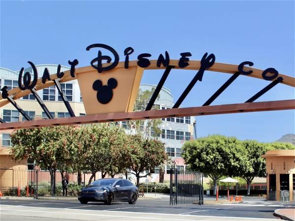 Disney, Reliance Seal $8.5 Billion Deal to Merge Indian Media Businesses