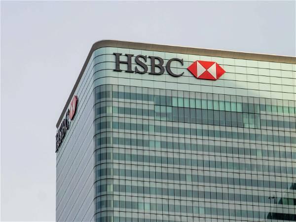 HSBC achieves record profits but sweats on China woes