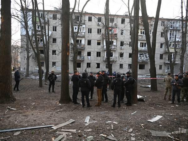 Russian guided bombs hit Ukrainian city of Kharkiv, one killed, officials say