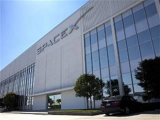 SpaceX is reportedly building a network of spy satellites for US intelligence