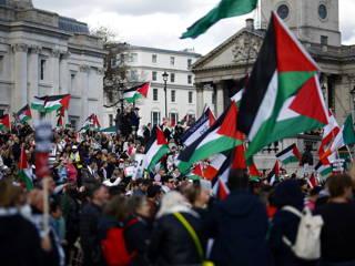 Four arrested as 200,000 attend pro-Palestine march in London