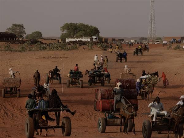 UN warns Sudan paramilitary forces are encircling a capital in western Darfur, urges against attack