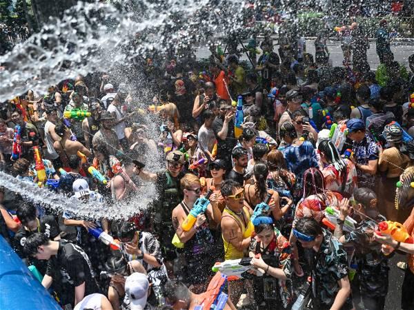 Water guns are in full blast to mark Thai New Year festivities despite worries about heat wave