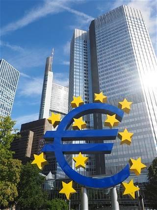 Euro zone inflation steady in April, reinforcing ECB rate cut case