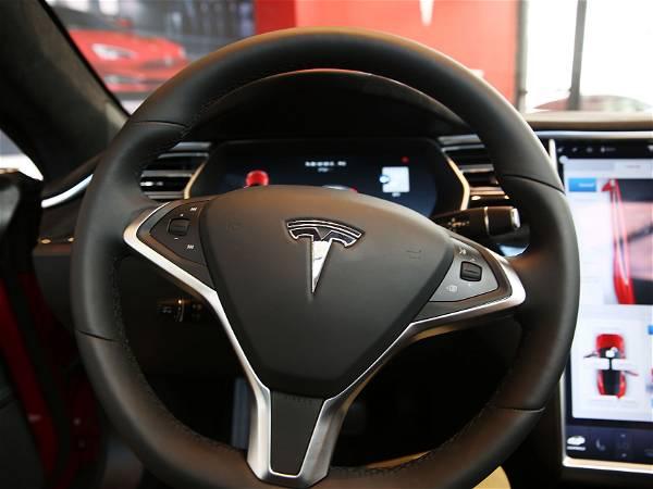 In Tesla Autopilot probe, US prosecutors focus on securities, wire fraud