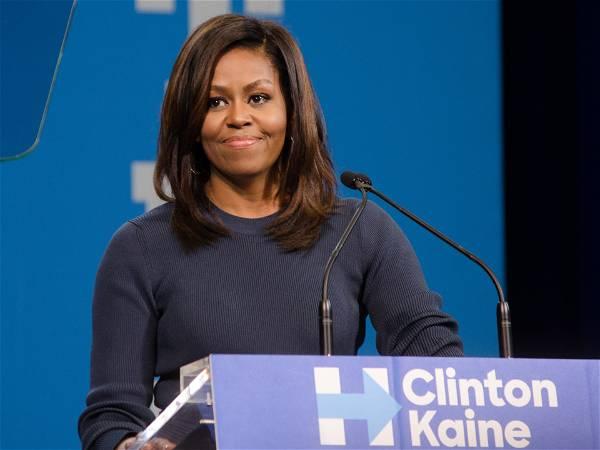 Michelle Obama surprises high school students in DC on College Signing Day